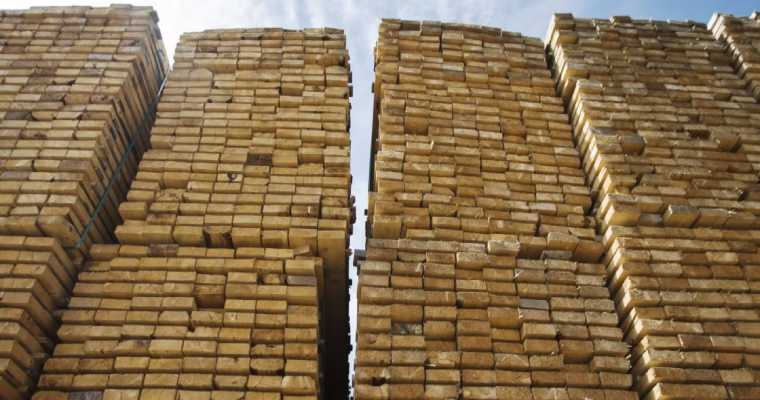 February sees 4.8% decline in Canadian lumber production