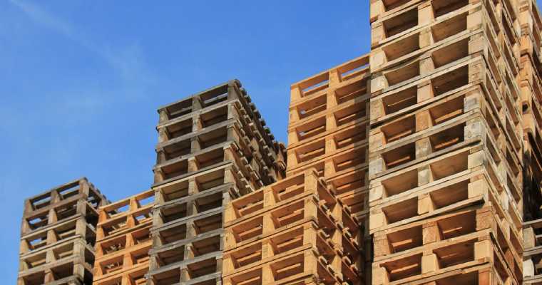U.S. lumber prices rise modestly amid lean supply levels