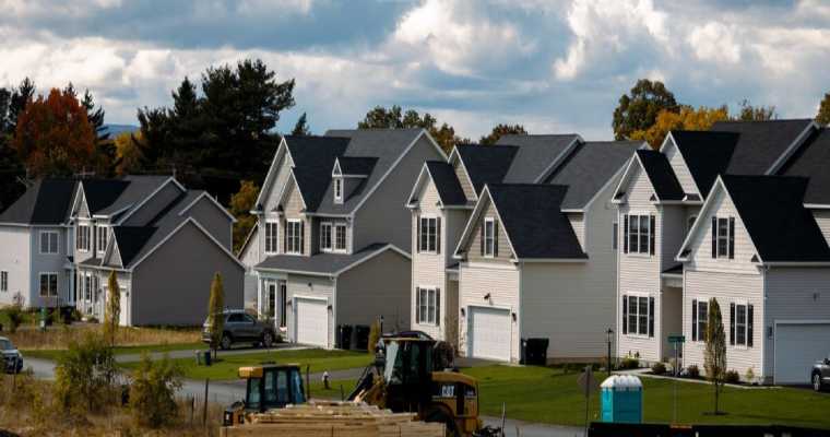 U.S. new home sales plunge 13.7% in May, hitting 623,000 annual rate