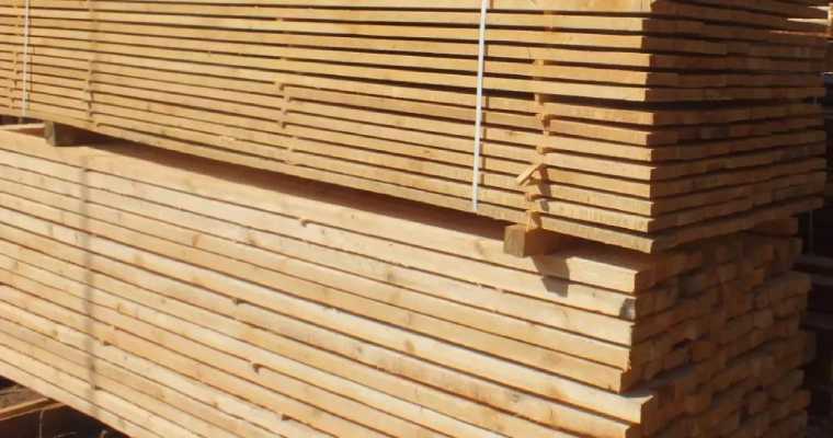 Tariffs fail to lift lumber costs as demand weakens in U.S.